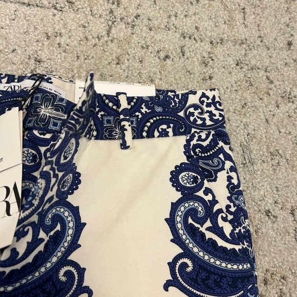 Zara size 2 NWT wild paisley pattern chino pants- super fun - Picture 4 of 14